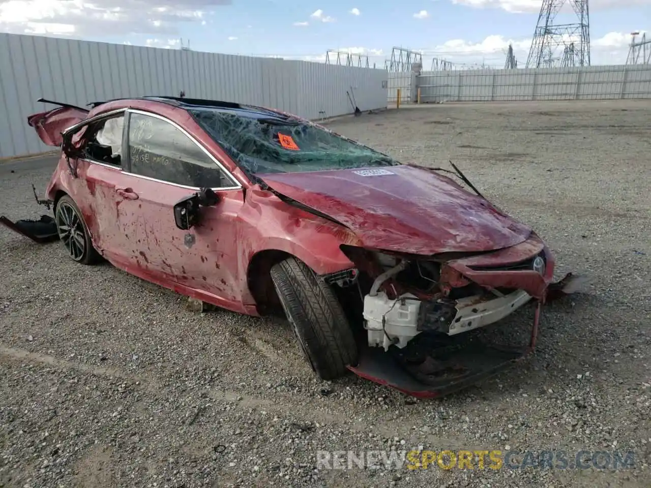 1 Photograph of a damaged car 4T1KZ1AK7MU052580 TOYOTA CAMRY 2021