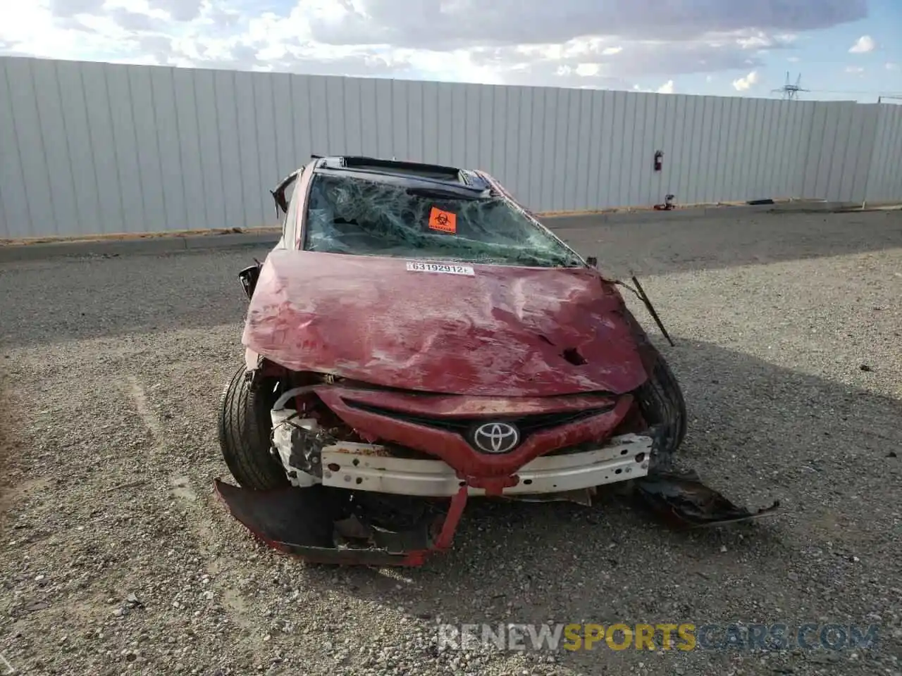 9 Photograph of a damaged car 4T1KZ1AK7MU052580 TOYOTA CAMRY 2021