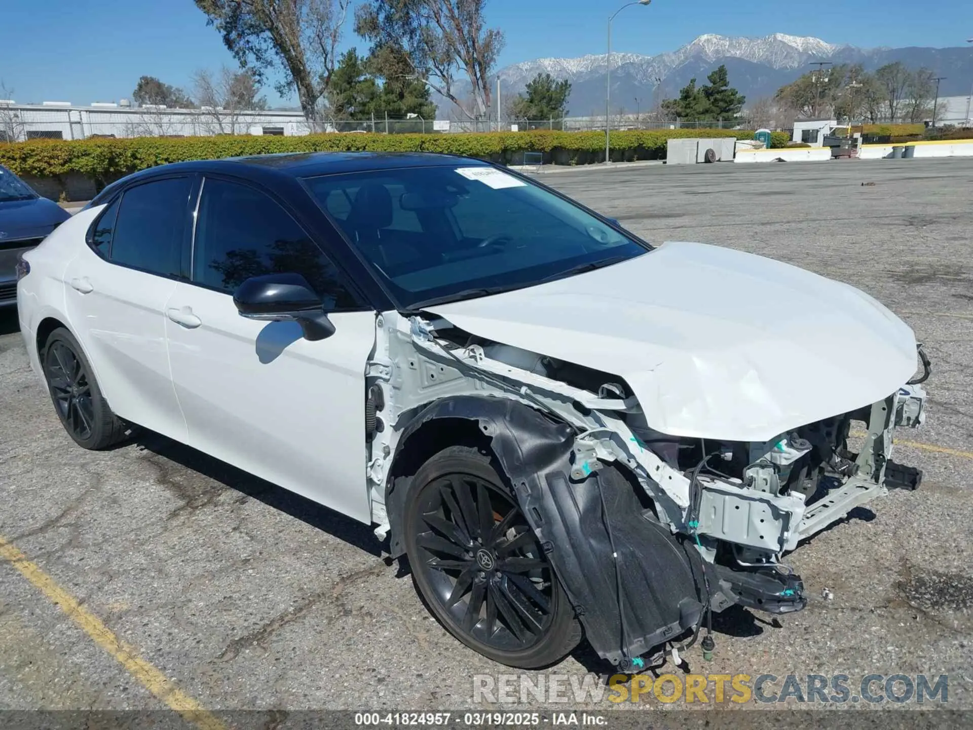 1 Photograph of a damaged car 4T1KZ1AK7MU055026 TOYOTA CAMRY 2021