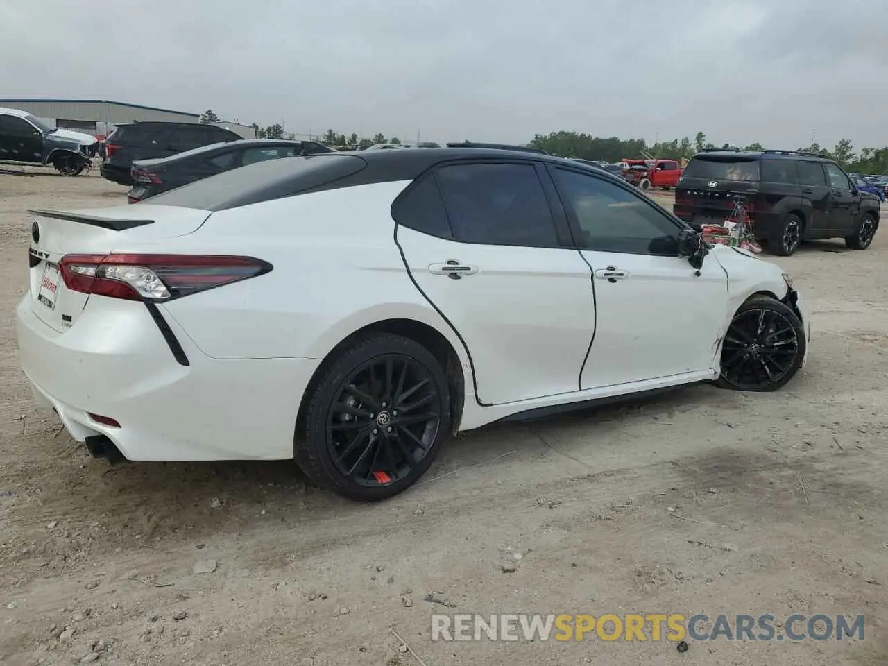 3 Photograph of a damaged car 4T1KZ1AK7MU055155 TOYOTA CAMRY 2021