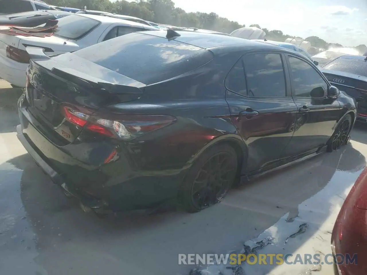 3 Photograph of a damaged car 4T1KZ1AK8MU050272 TOYOTA CAMRY 2021