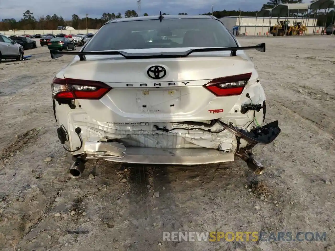 9 Photograph of a damaged car 4T1KZ1AK8MU053155 TOYOTA CAMRY 2021