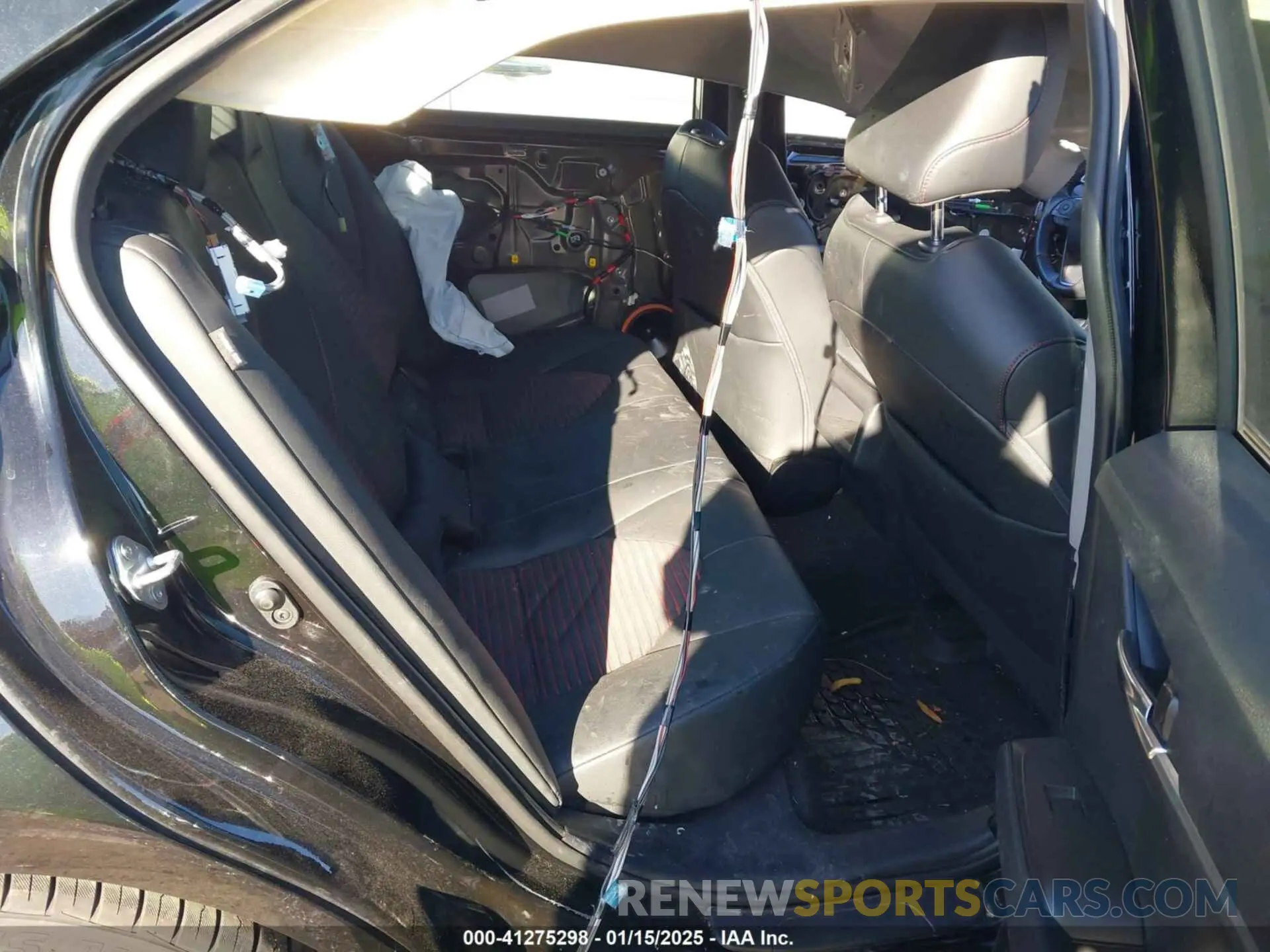 8 Photograph of a damaged car 4T1KZ1AK8MU057416 TOYOTA CAMRY 2021