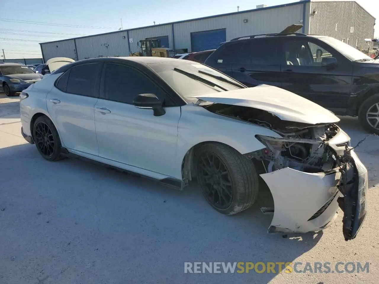 4 Photograph of a damaged car 4T1KZ1AK8MU057982 TOYOTA CAMRY 2021