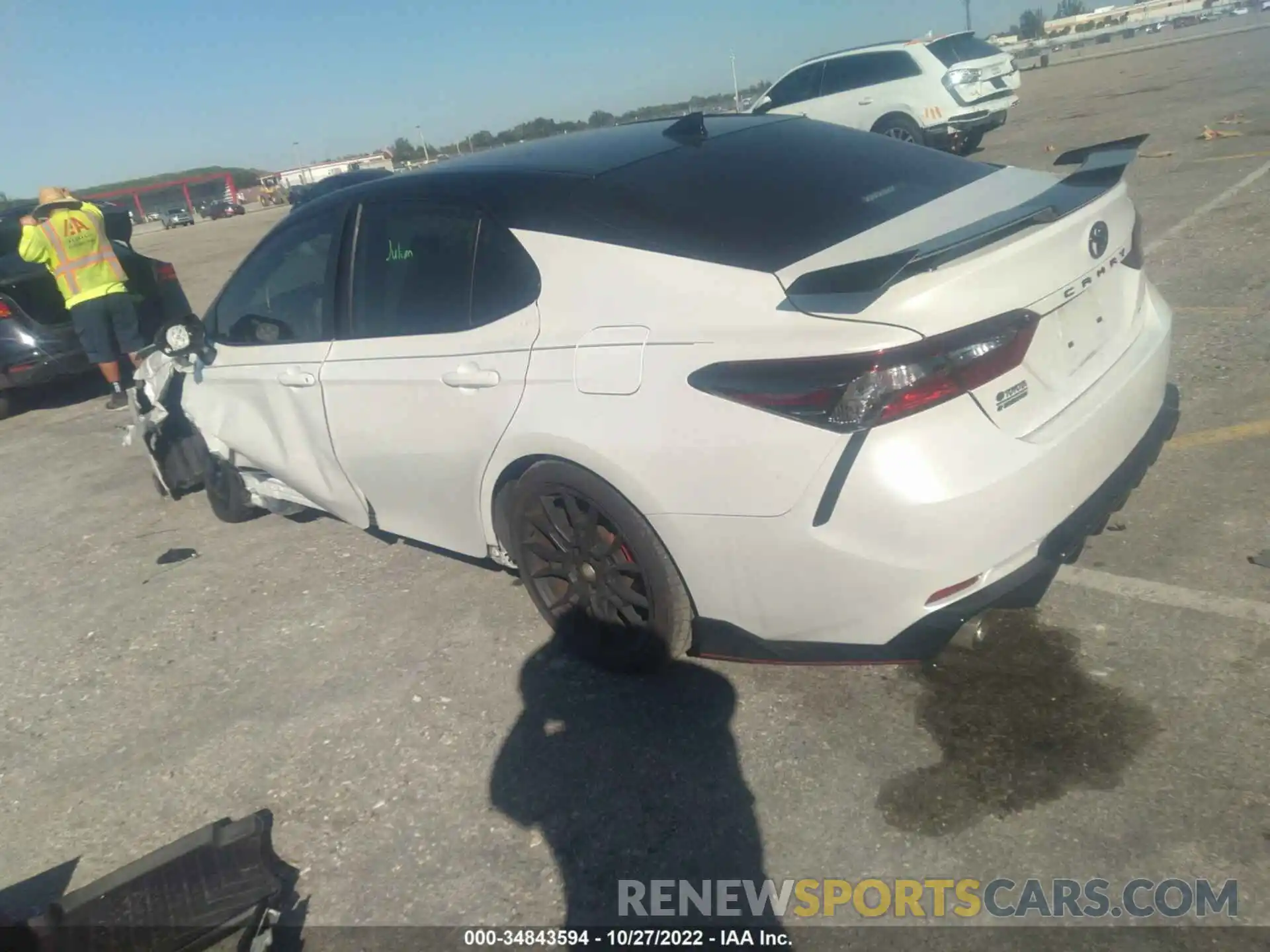 3 Photograph of a damaged car 4T1KZ1AK8MU059019 TOYOTA CAMRY 2021