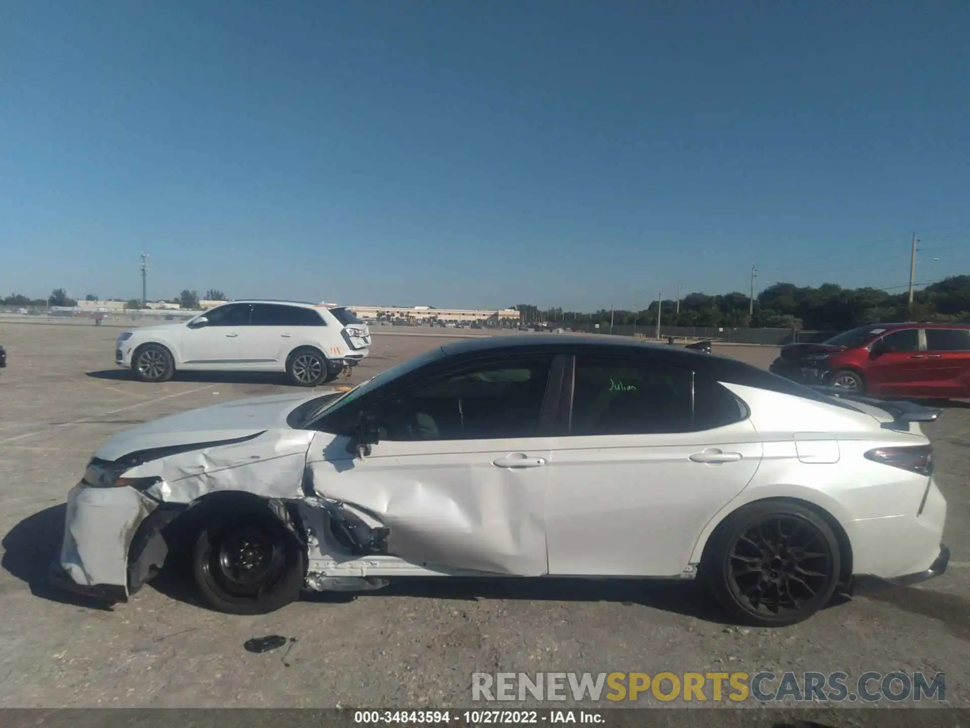 6 Photograph of a damaged car 4T1KZ1AK8MU059019 TOYOTA CAMRY 2021