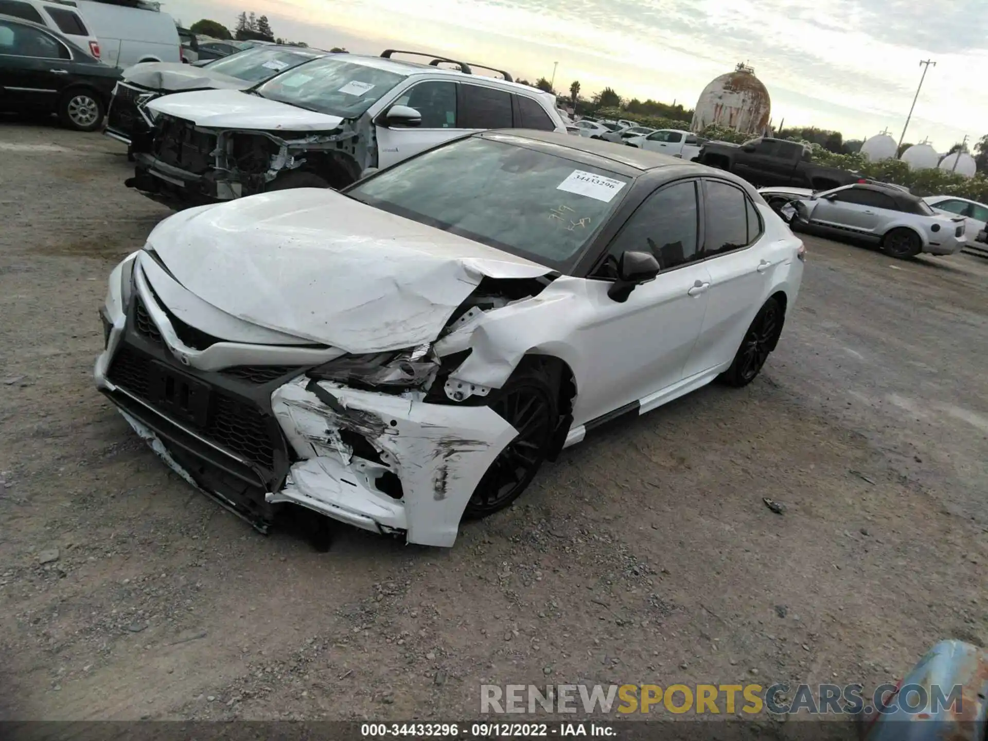 2 Photograph of a damaged car 4T1KZ1AK9MU054248 TOYOTA CAMRY 2021