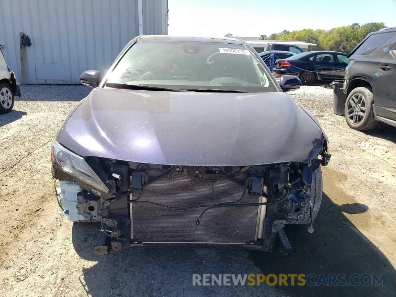 5 Photograph of a damaged car 4T1KZ1AKXMU058633 TOYOTA CAMRY 2021
