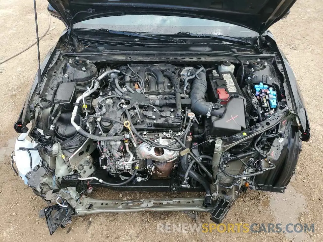 11 Photograph of a damaged car 4T1KZ1AKXMU059216 TOYOTA CAMRY 2021