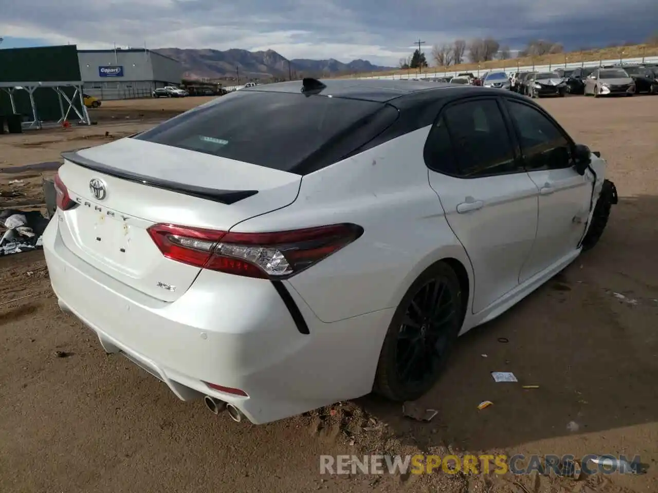 4 Photograph of a damaged car 4T1KZ1AKXMU060074 TOYOTA CAMRY 2021