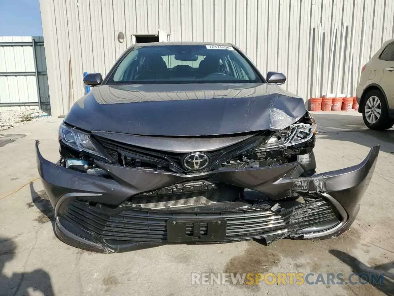 5 Photograph of a damaged car 4T1R11AK1MU518218 TOYOTA CAMRY 2021