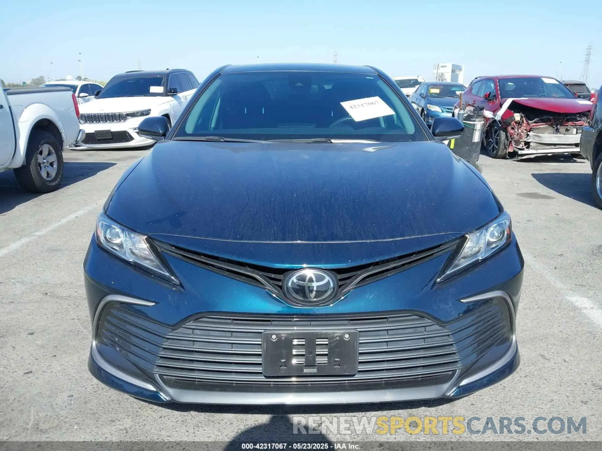 13 Photograph of a damaged car 4T1R11AK1MU608517 TOYOTA CAMRY 2021