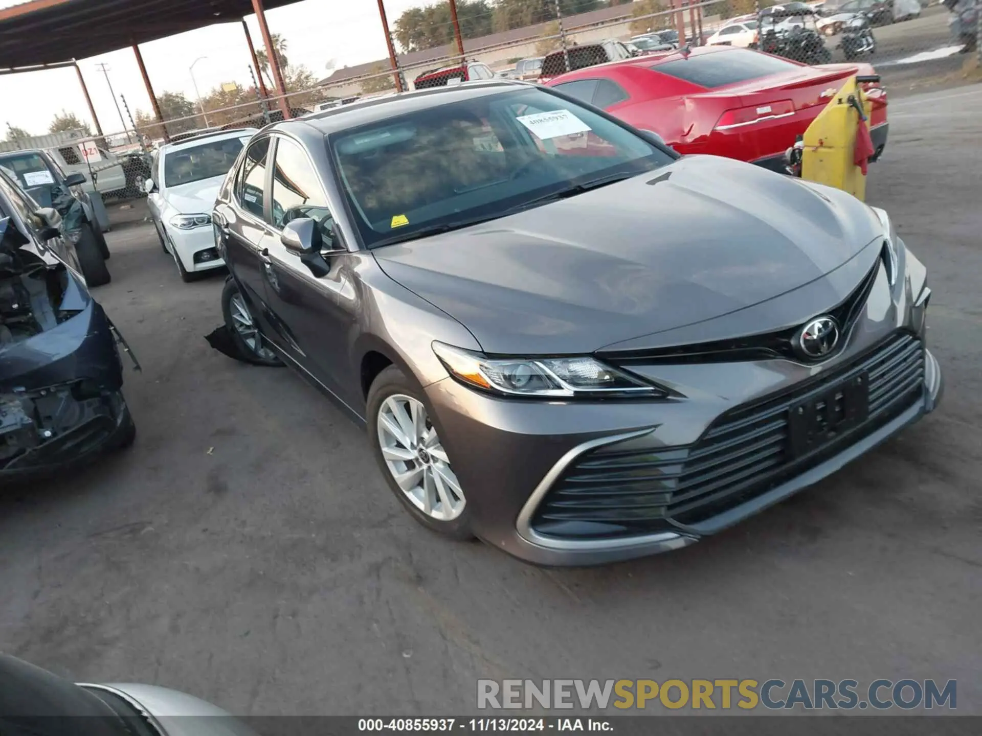 1 Photograph of a damaged car 4T1R11AK2MU496505 TOYOTA CAMRY 2021