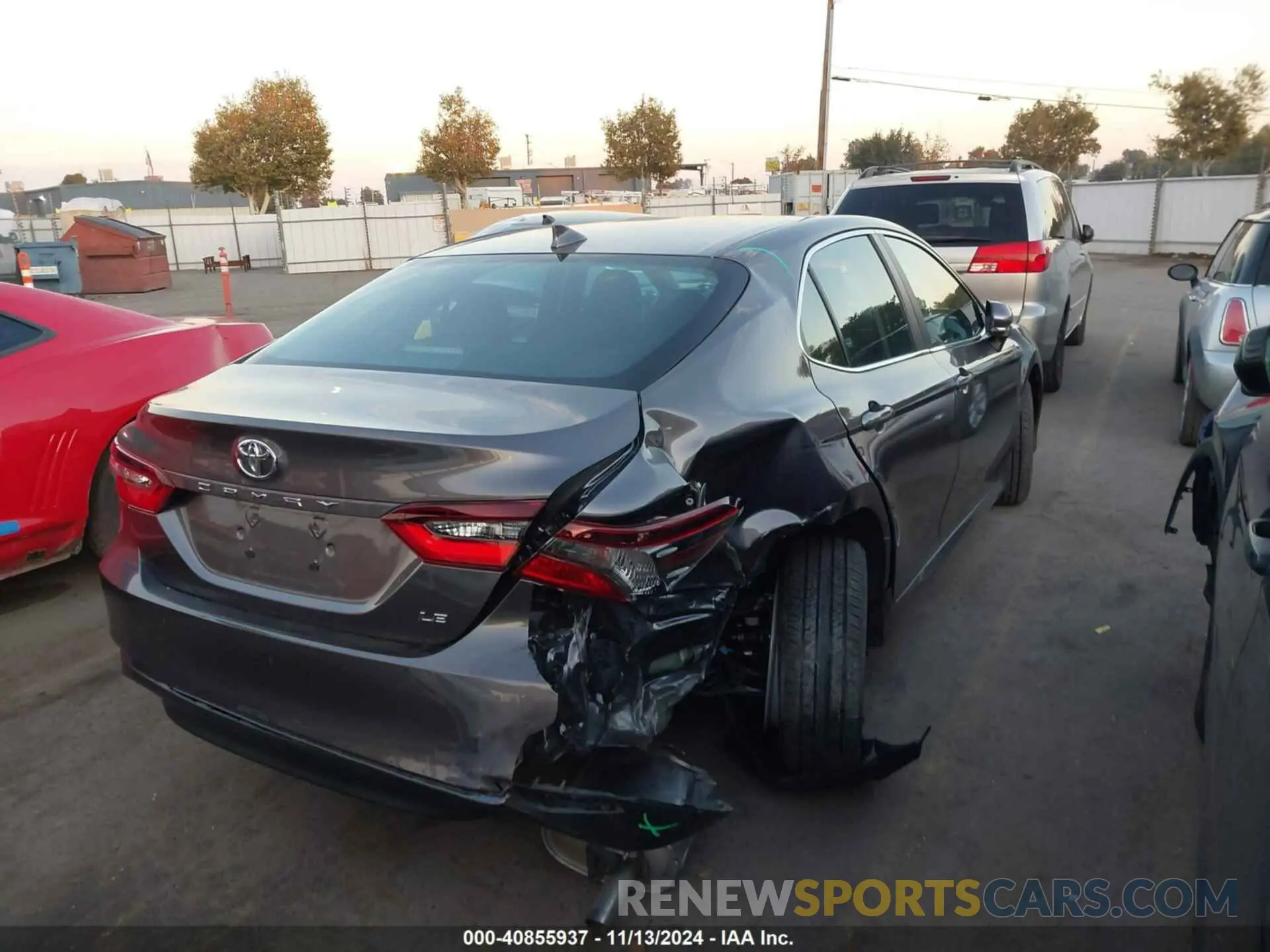 4 Photograph of a damaged car 4T1R11AK2MU496505 TOYOTA CAMRY 2021