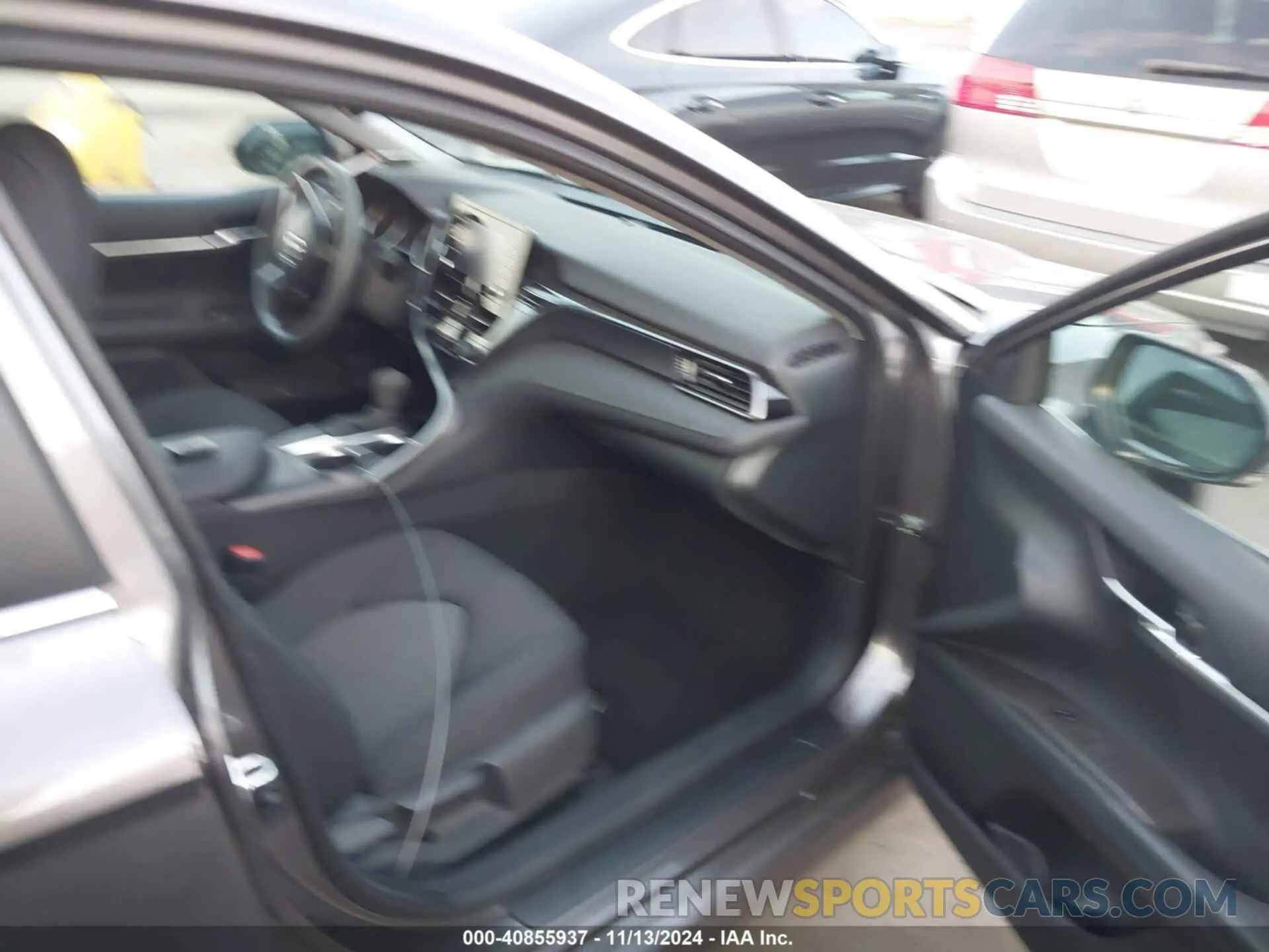 5 Photograph of a damaged car 4T1R11AK2MU496505 TOYOTA CAMRY 2021