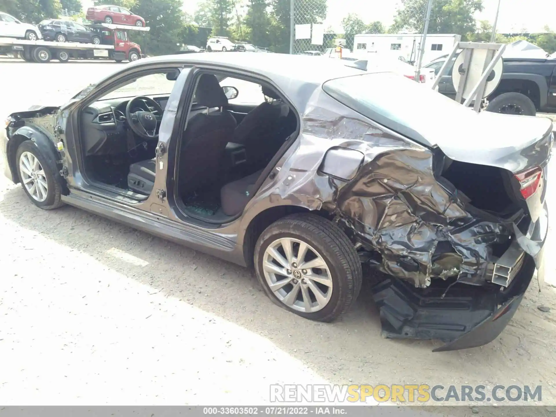 3 Photograph of a damaged car 4T1R11AK2MU615248 TOYOTA CAMRY 2021