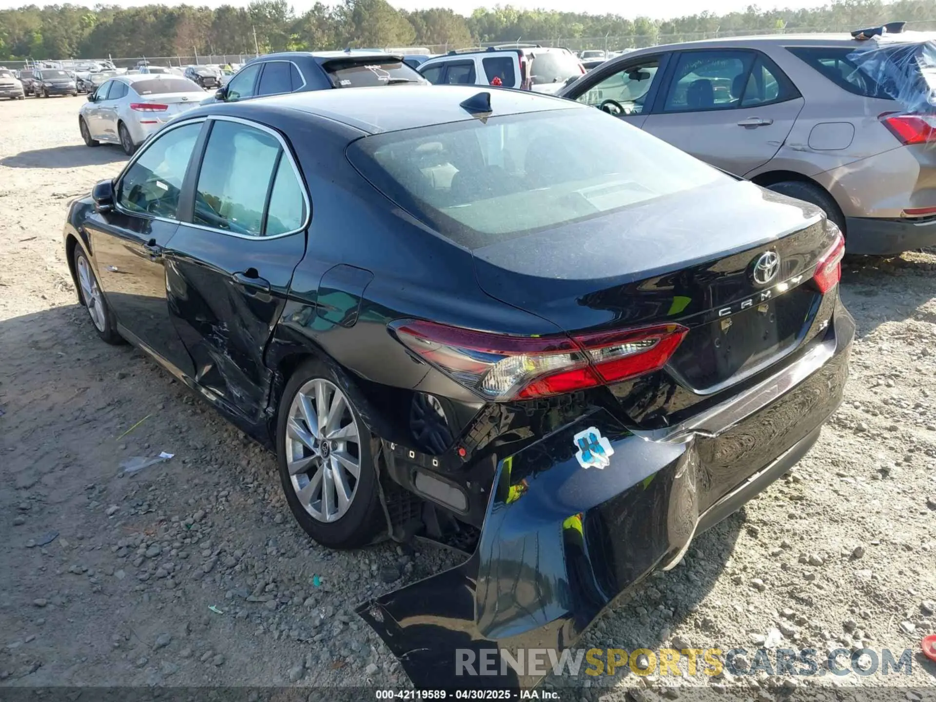 3 Photograph of a damaged car 4T1R11AK3MU549714 TOYOTA CAMRY 2021