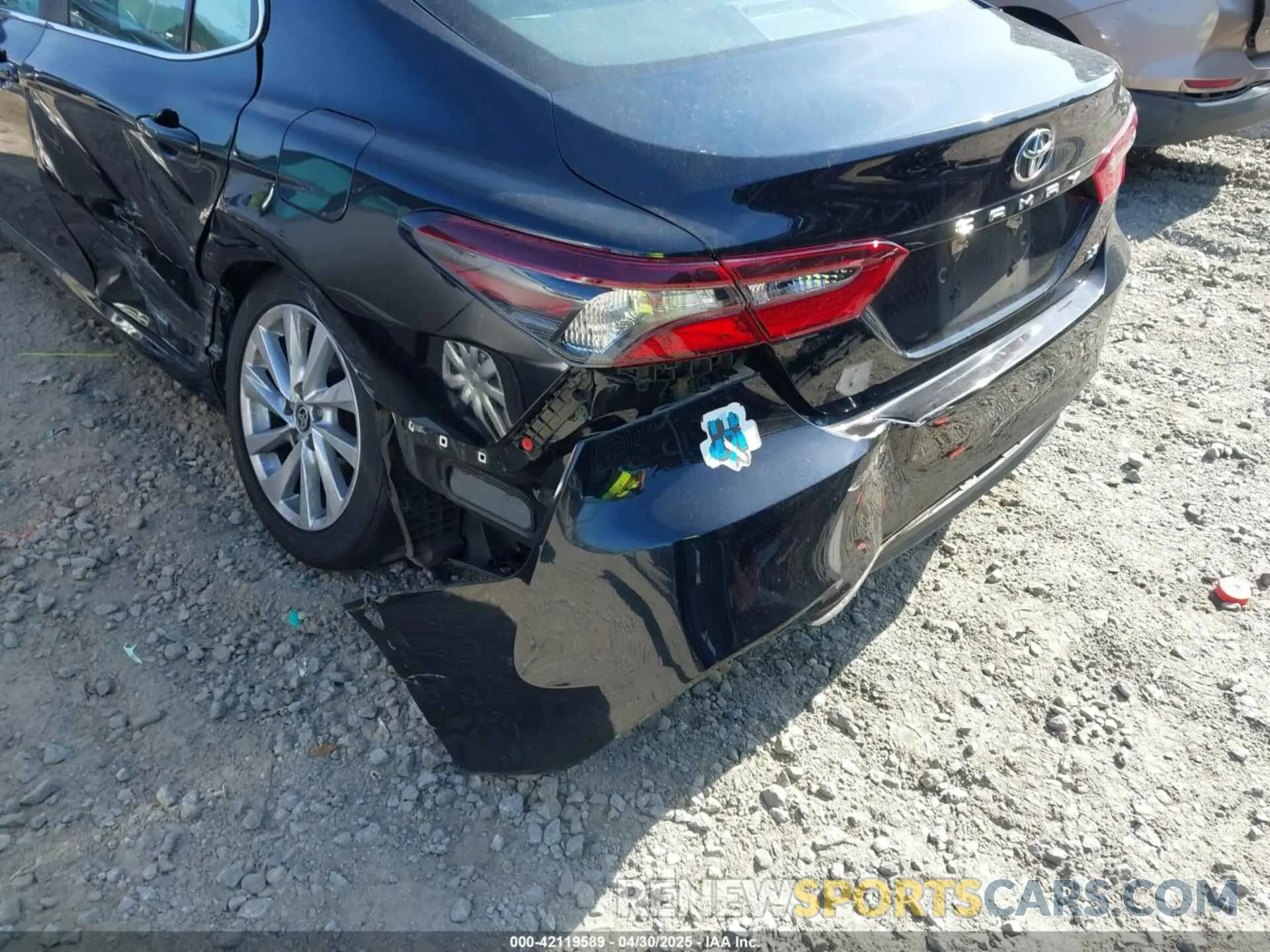 6 Photograph of a damaged car 4T1R11AK3MU549714 TOYOTA CAMRY 2021