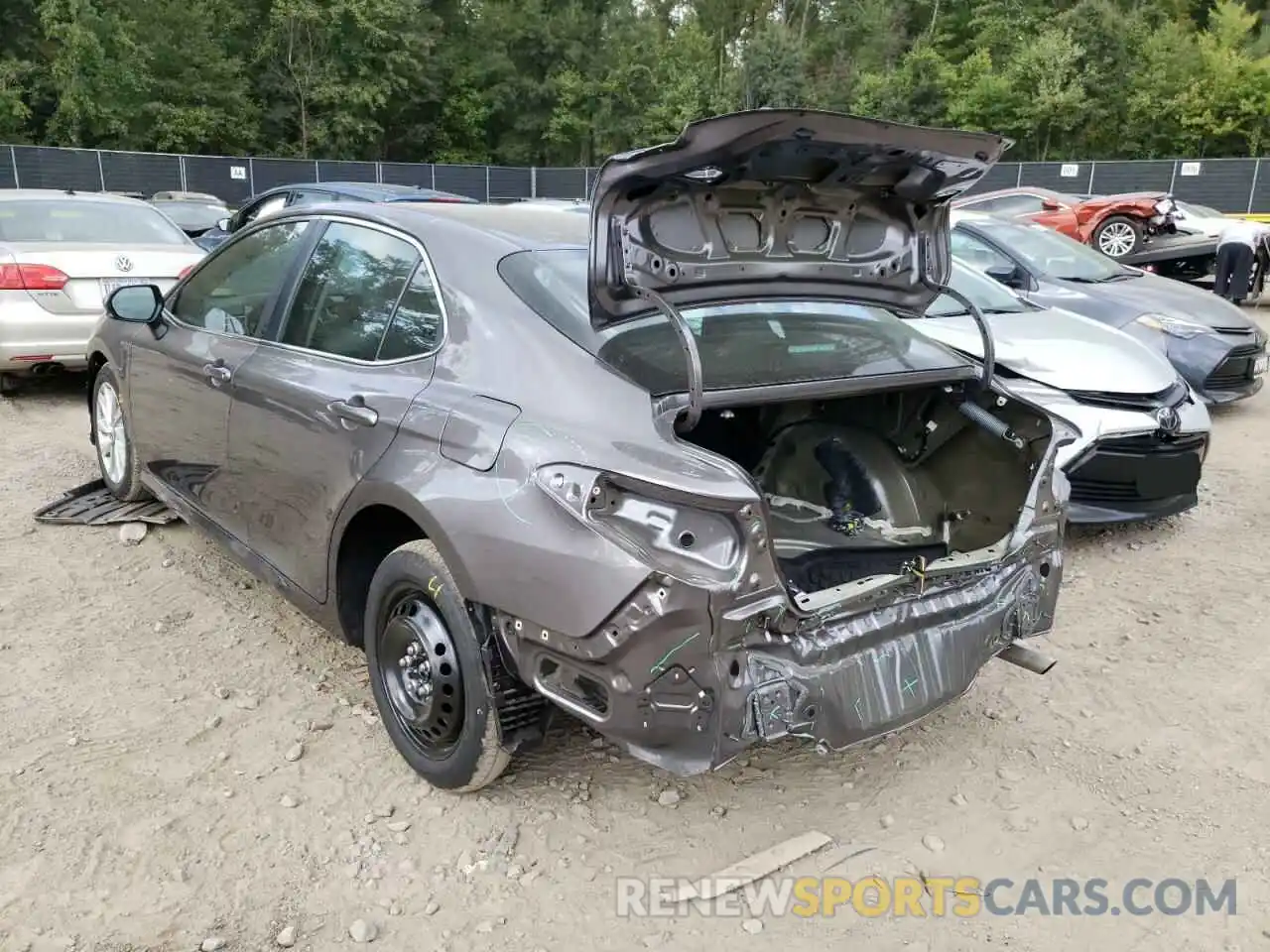 3 Photograph of a damaged car 4T1R11AK3MU599464 TOYOTA CAMRY 2021