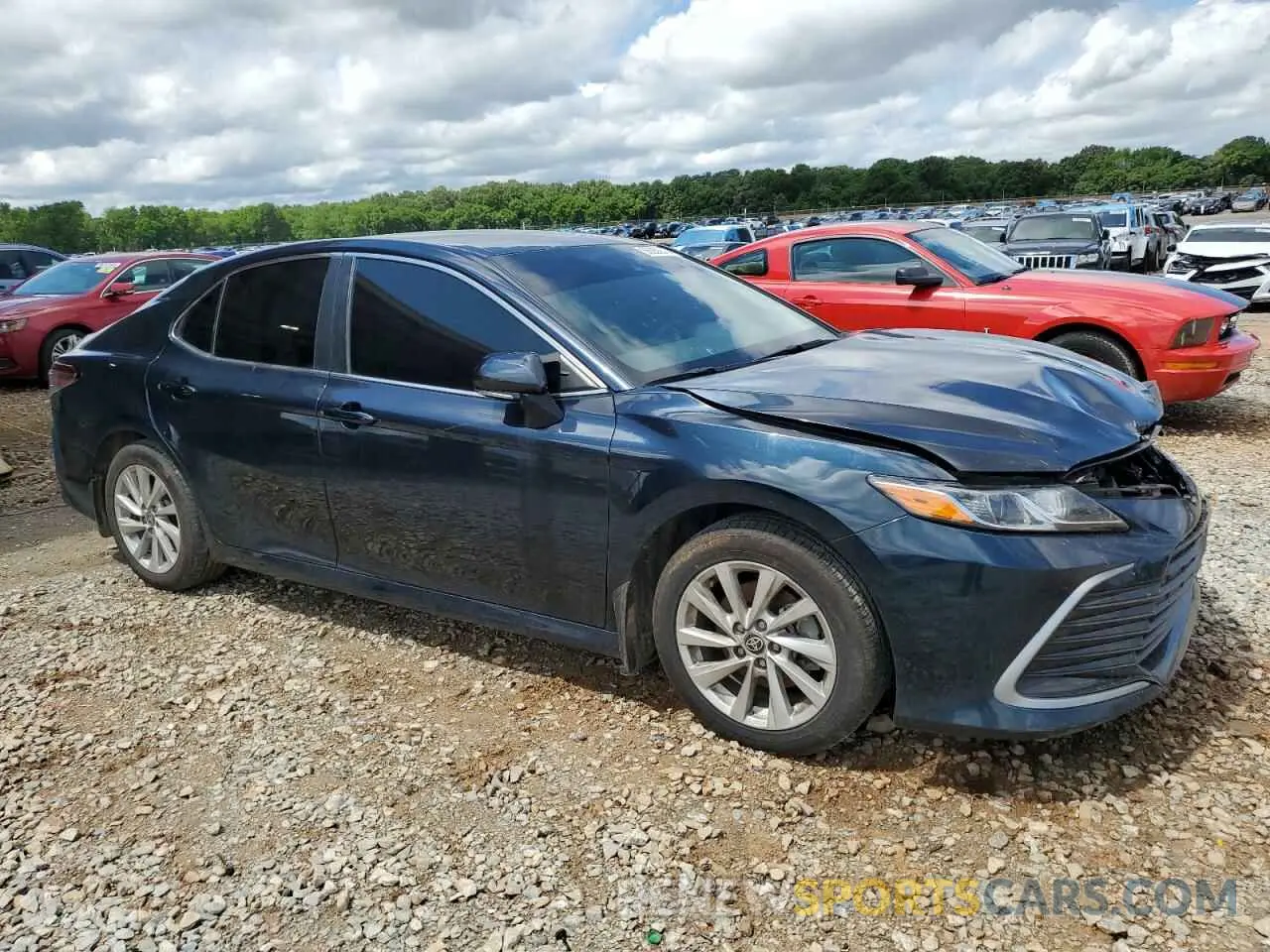 4 Photograph of a damaged car 4T1R11AK8MU495410 TOYOTA CAMRY 2021