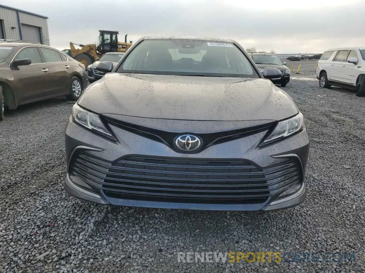 5 Photograph of a damaged car 4T1R11AK8MU495567 TOYOTA CAMRY 2021