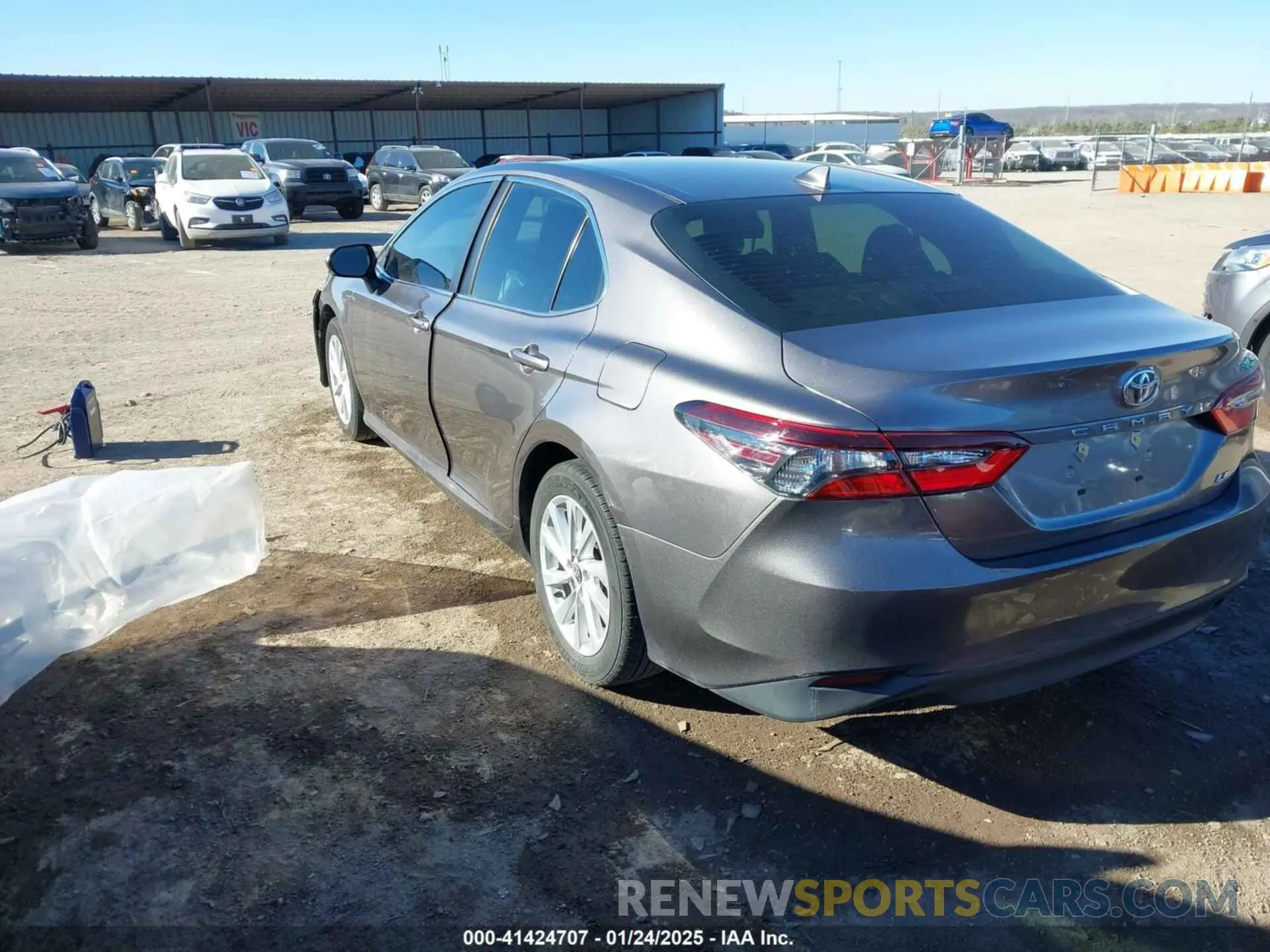 3 Photograph of a damaged car 4T1R11AK9MU447608 TOYOTA CAMRY 2021