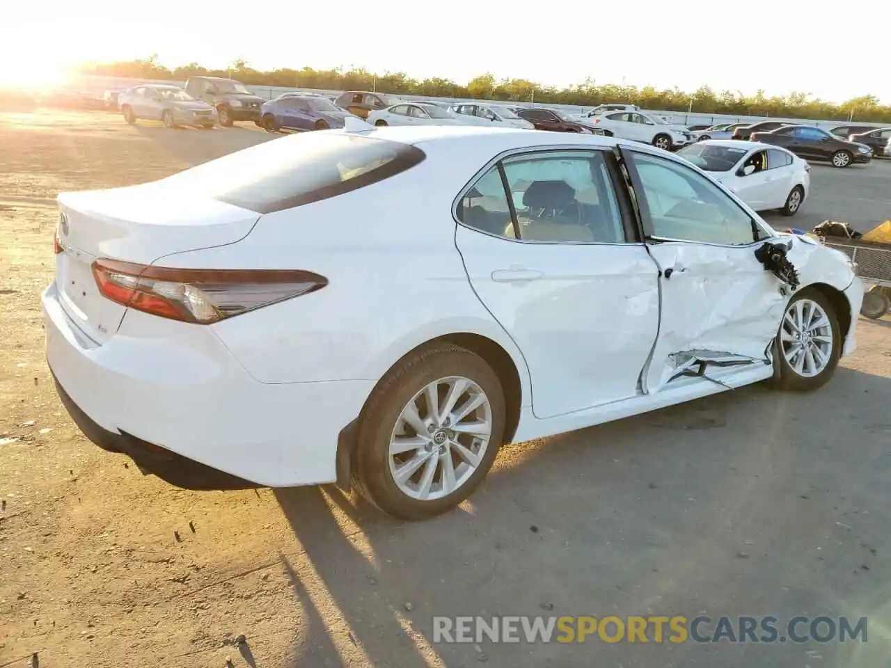 3 Photograph of a damaged car 4T1R11AK9MU594494 TOYOTA CAMRY 2021