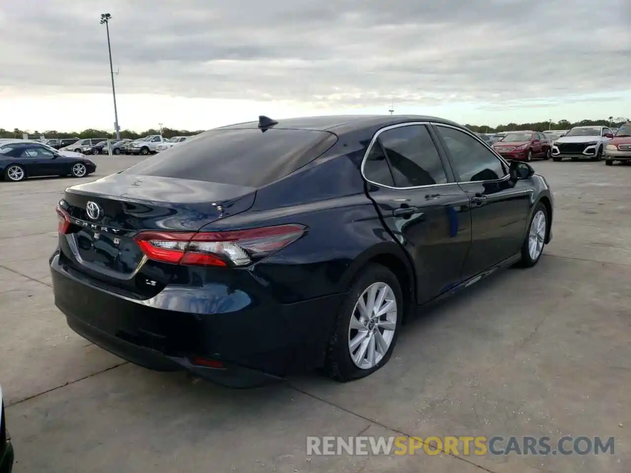 4 Photograph of a damaged car 4T1R11AK9MU597136 TOYOTA CAMRY 2021