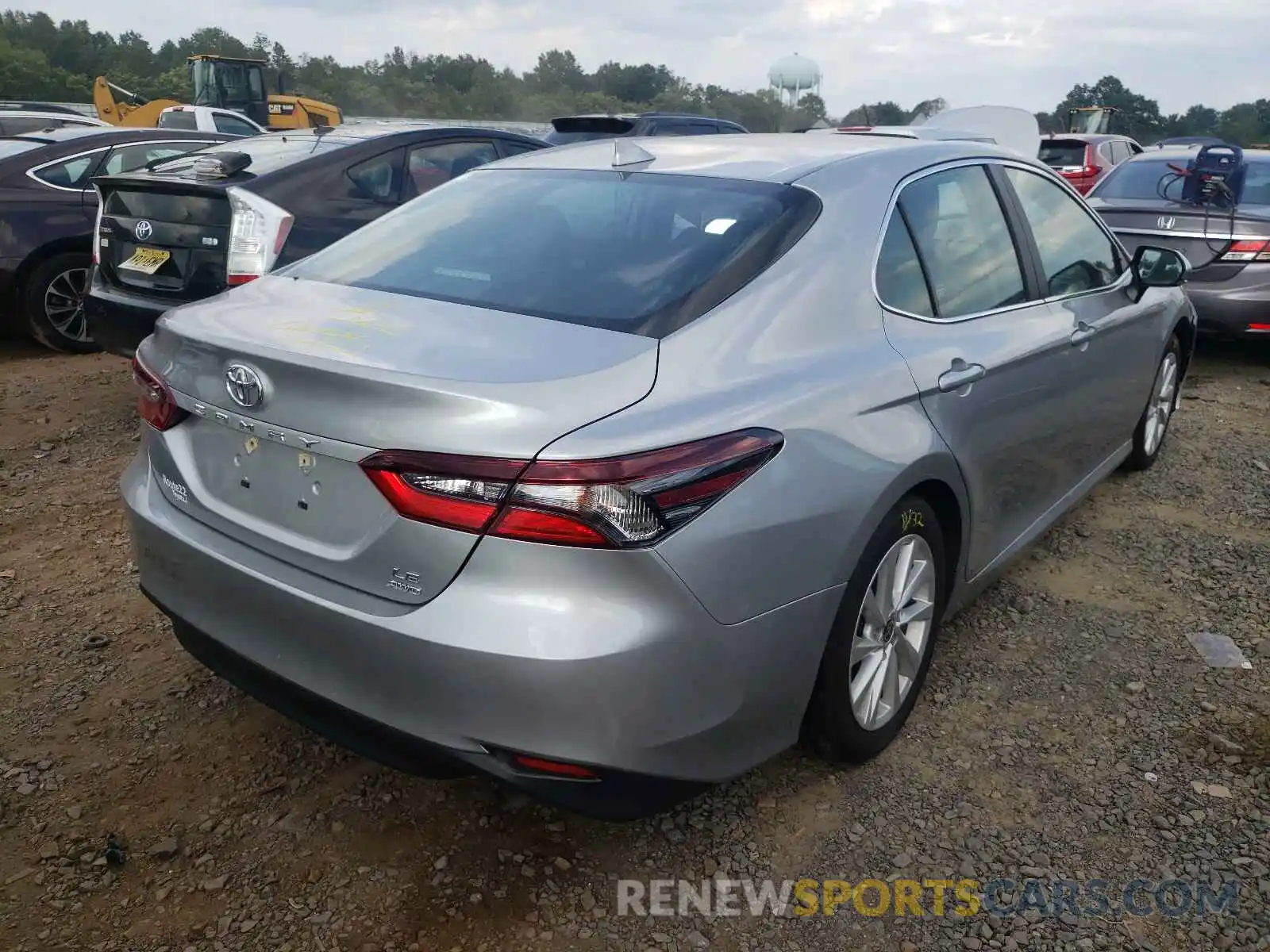 4 Photograph of a damaged car 4T1R11BK0MU025757 TOYOTA CAMRY 2021