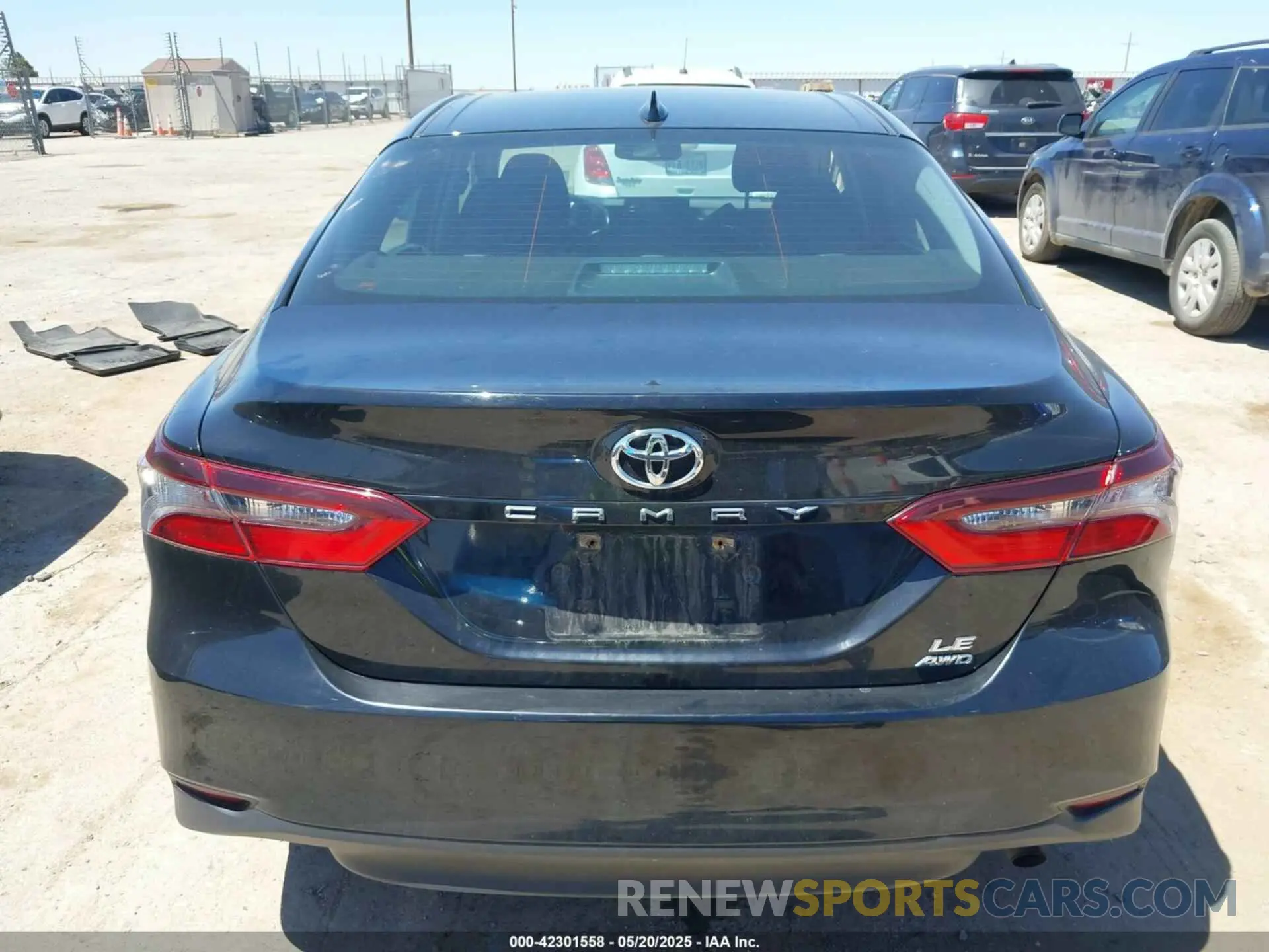 16 Photograph of a damaged car 4T1R11BK5MU025785 TOYOTA CAMRY 2021