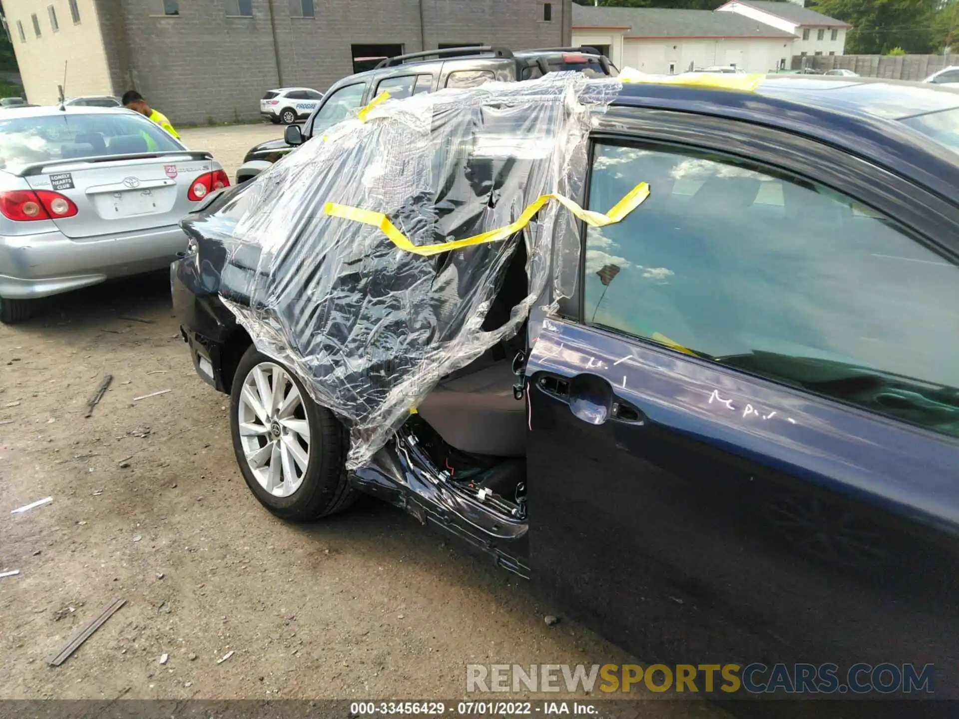 6 Photograph of a damaged car 4T1R11BK5MU039086 TOYOTA CAMRY 2021