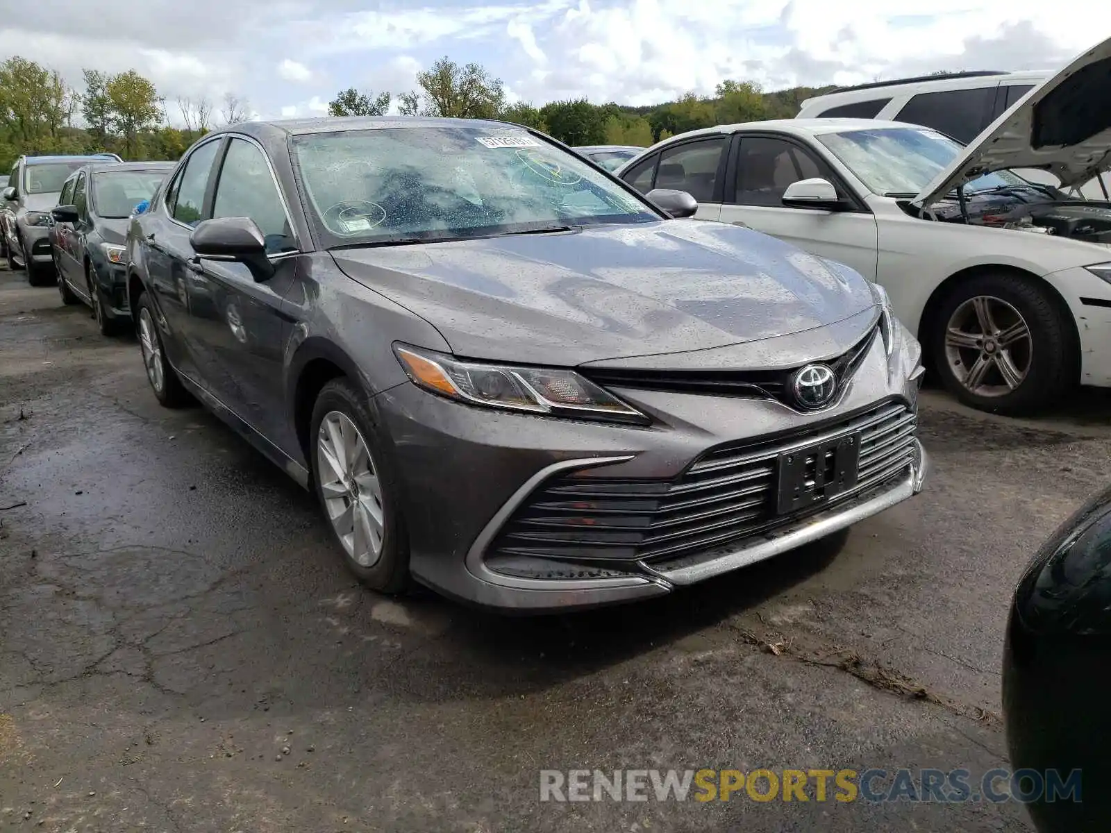 1 Photograph of a damaged car 4T1R11BK7MU025237 TOYOTA CAMRY 2021