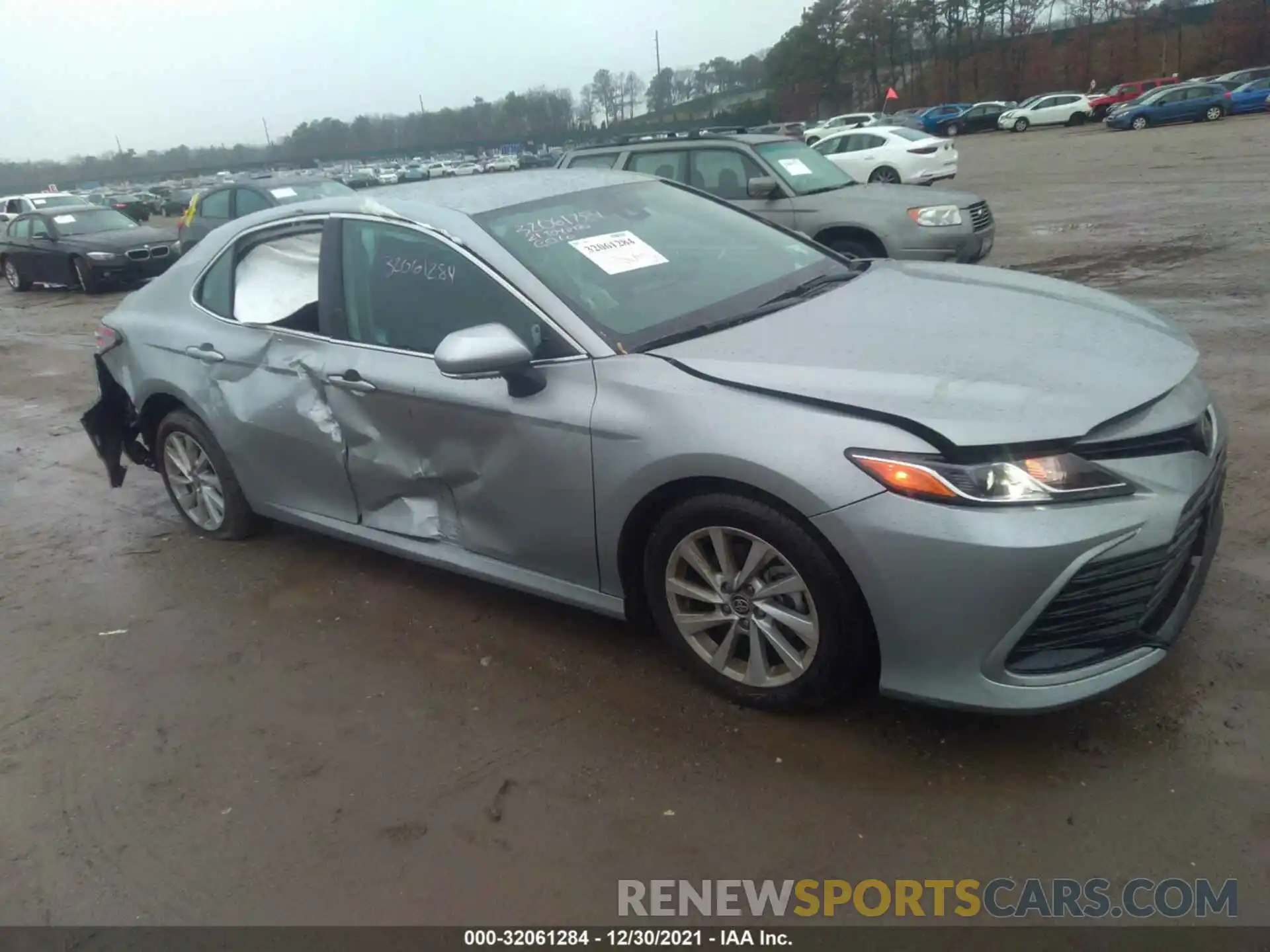 1 Photograph of a damaged car 4T1R11BK9MU035591 TOYOTA CAMRY 2021