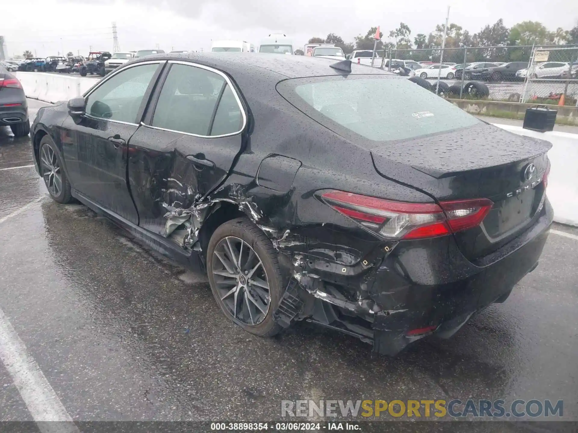 3 Photograph of a damaged car 4T1S11AK4MU468075 TOYOTA CAMRY 2021