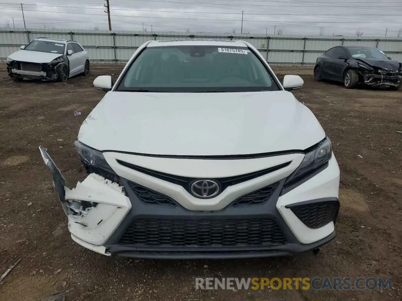 5 Photograph of a damaged car 4T1S11AK5MU561378 TOYOTA CAMRY 2021