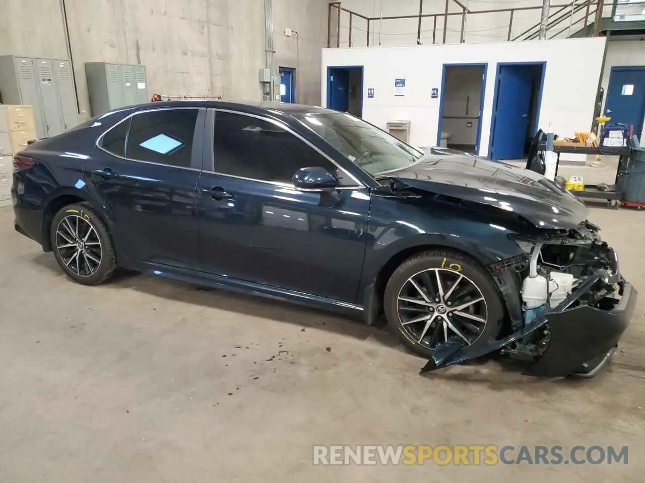 4 Photograph of a damaged car 4T1S11BK5MU023049 TOYOTA CAMRY 2021
