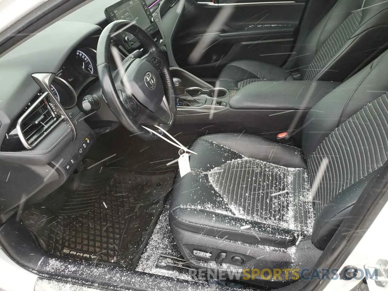 7 Photograph of a damaged car 4T1S11BK5MU042166 TOYOTA CAMRY 2021