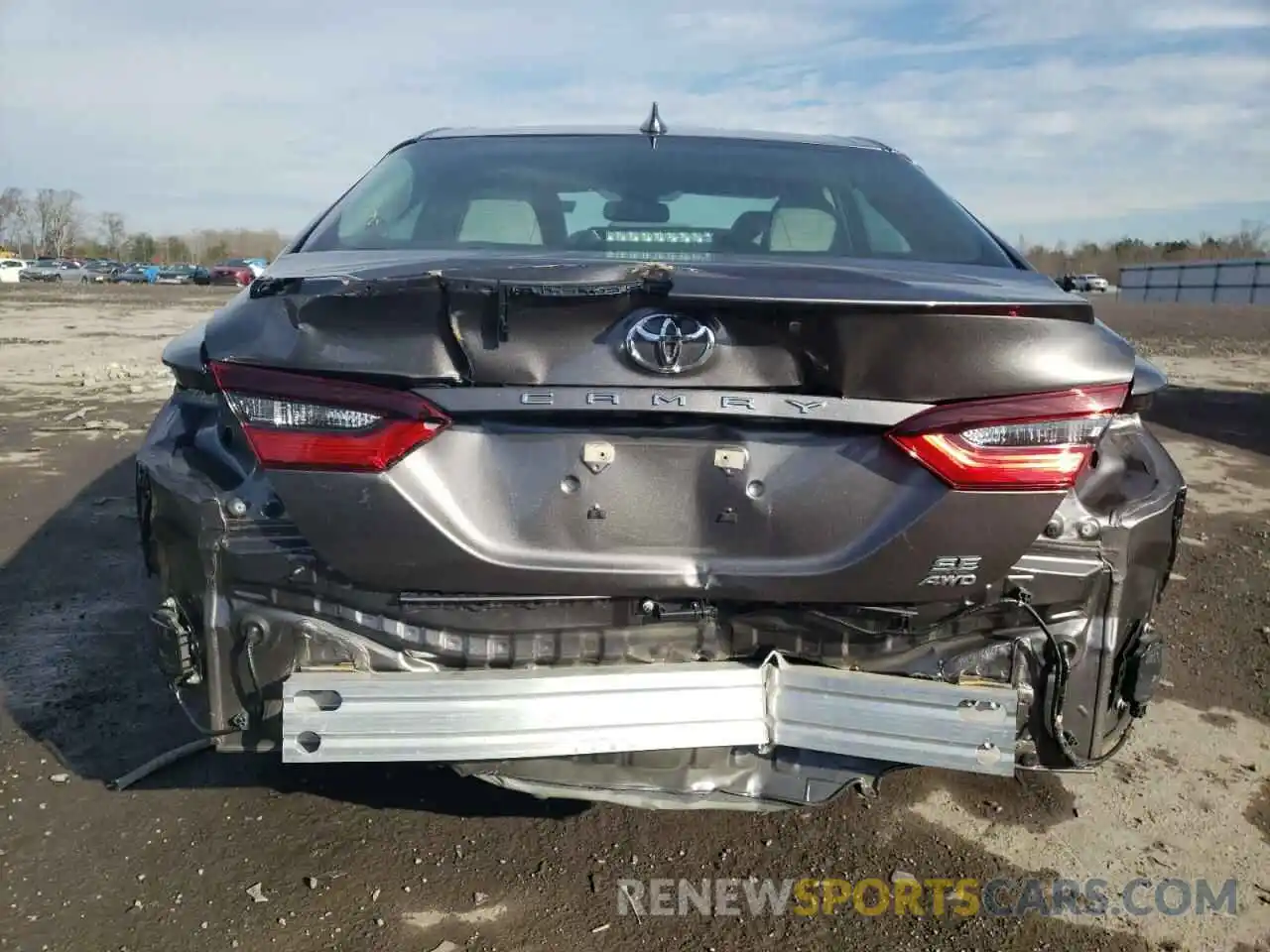 6 Photograph of a damaged car 4T1S11BK6MU019995 TOYOTA CAMRY 2021