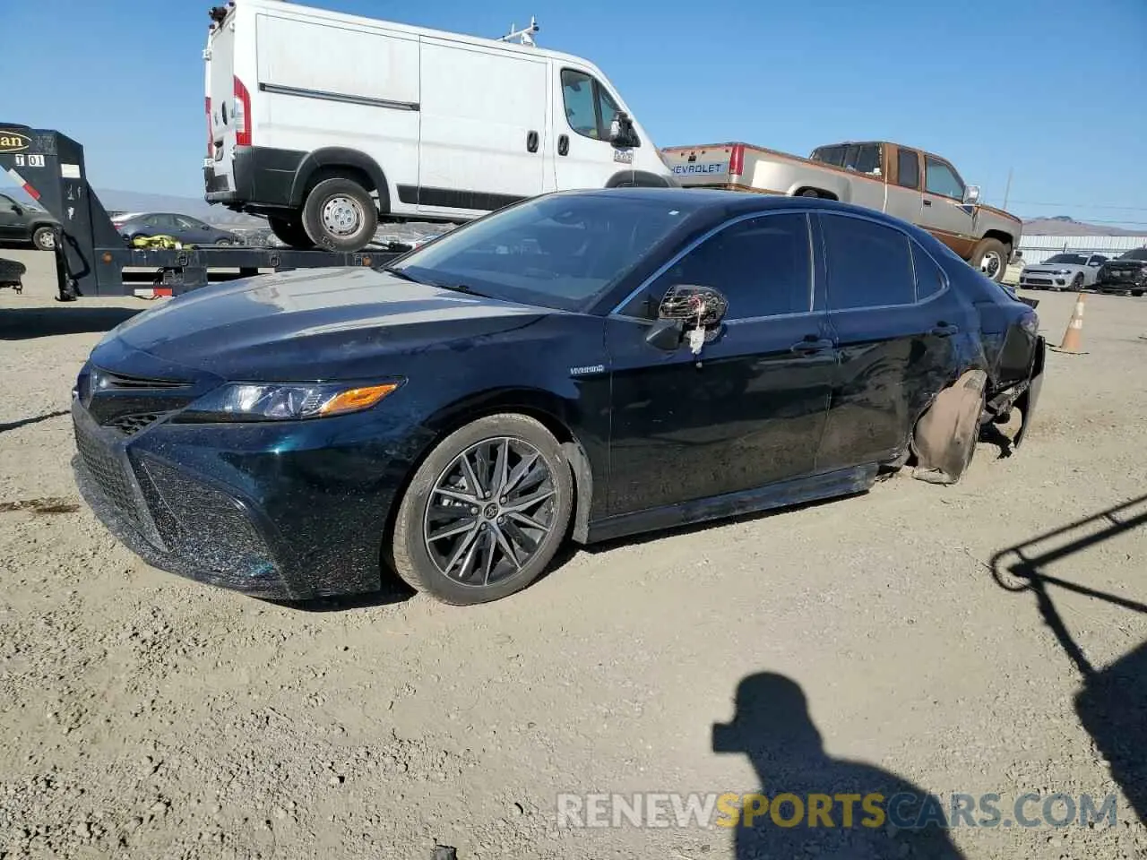 1 Photograph of a damaged car 4T1S31AK3MU548249 TOYOTA CAMRY 2021
