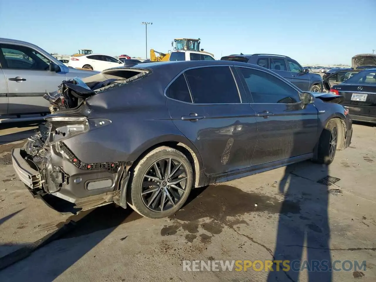 3 Photograph of a damaged car 4T1S31AK5MU559219 TOYOTA CAMRY 2021