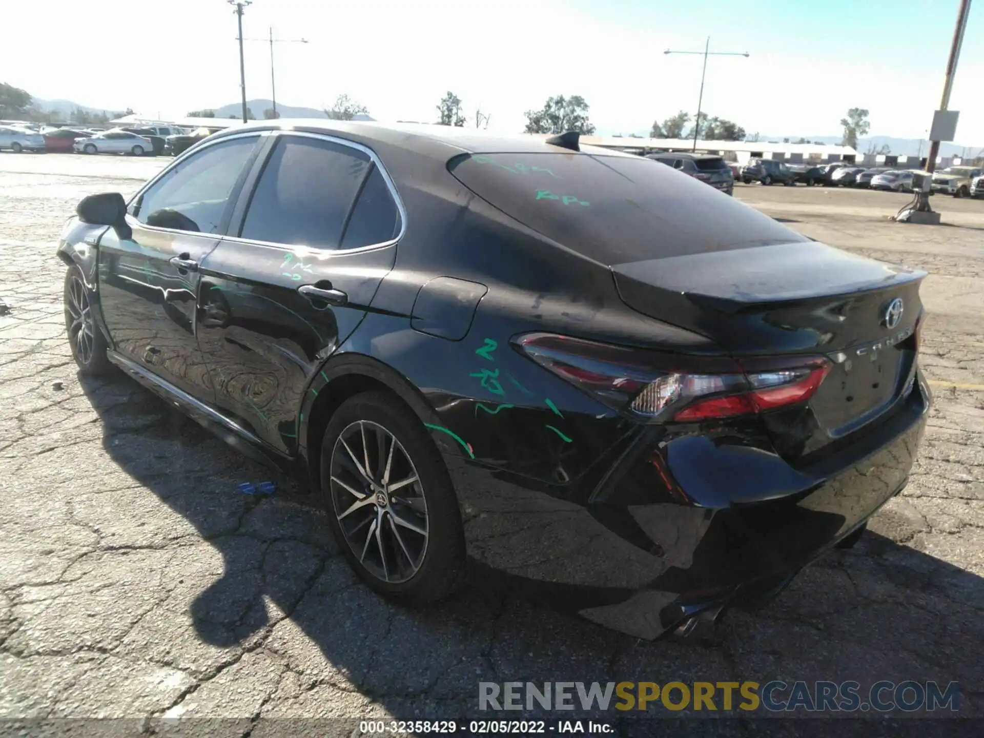 3 Photograph of a damaged car 4T1S31AKXMU563461 TOYOTA CAMRY 2021