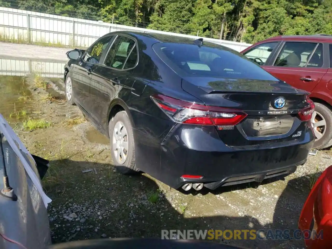 3 Photograph of a damaged car 4T1S31AKXMU569244 TOYOTA CAMRY 2021