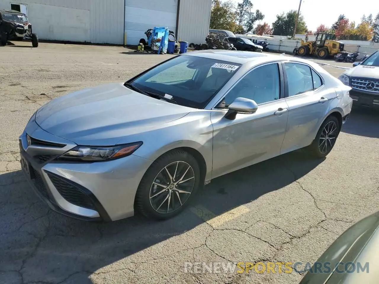 1 Photograph of a damaged car 4T1T11AK0MU440911 TOYOTA CAMRY 2021