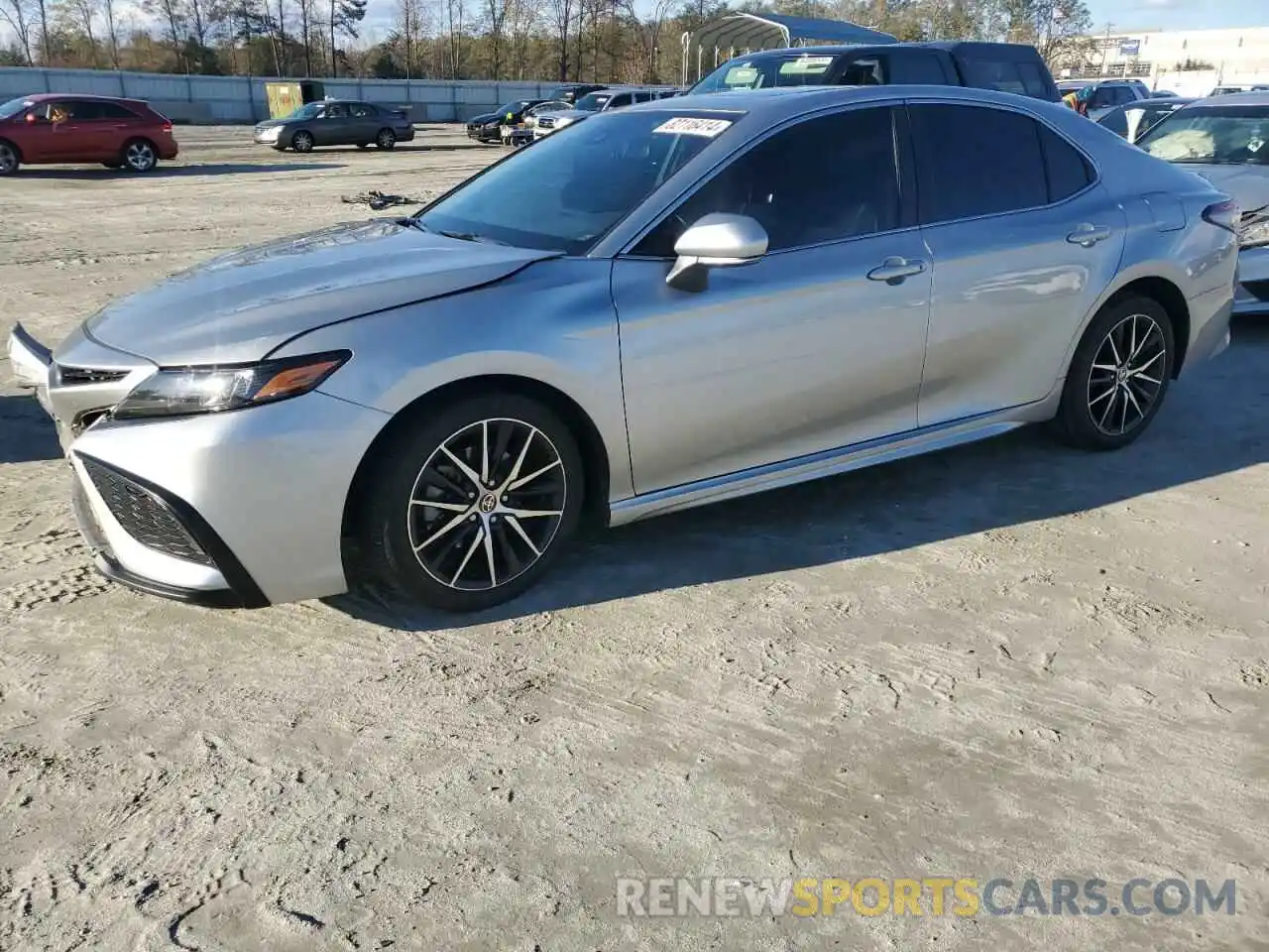 1 Photograph of a damaged car 4T1T11AK2MU527693 TOYOTA CAMRY 2021