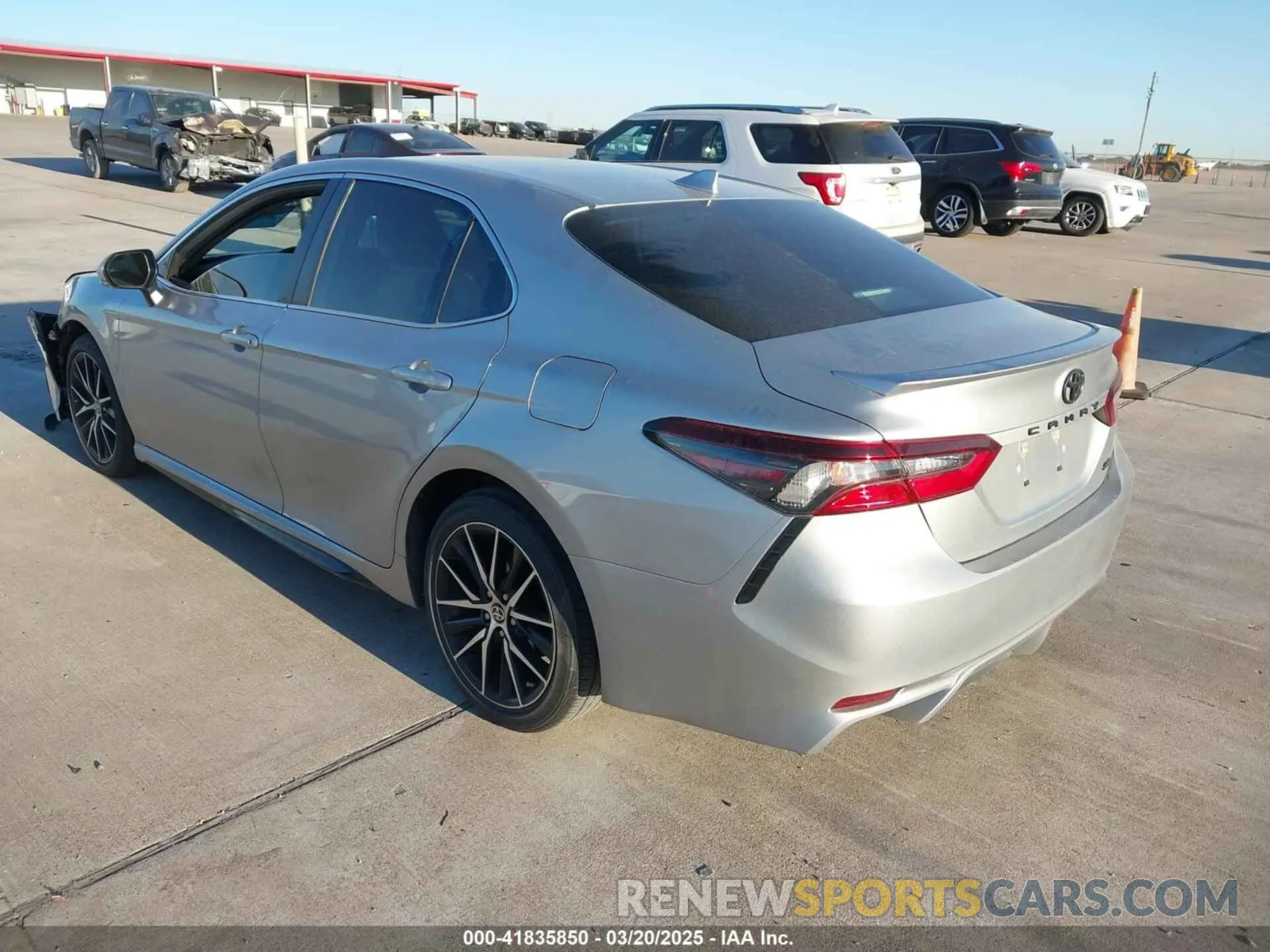 3 Photograph of a damaged car 4T1T11AK3MU431765 TOYOTA CAMRY 2021