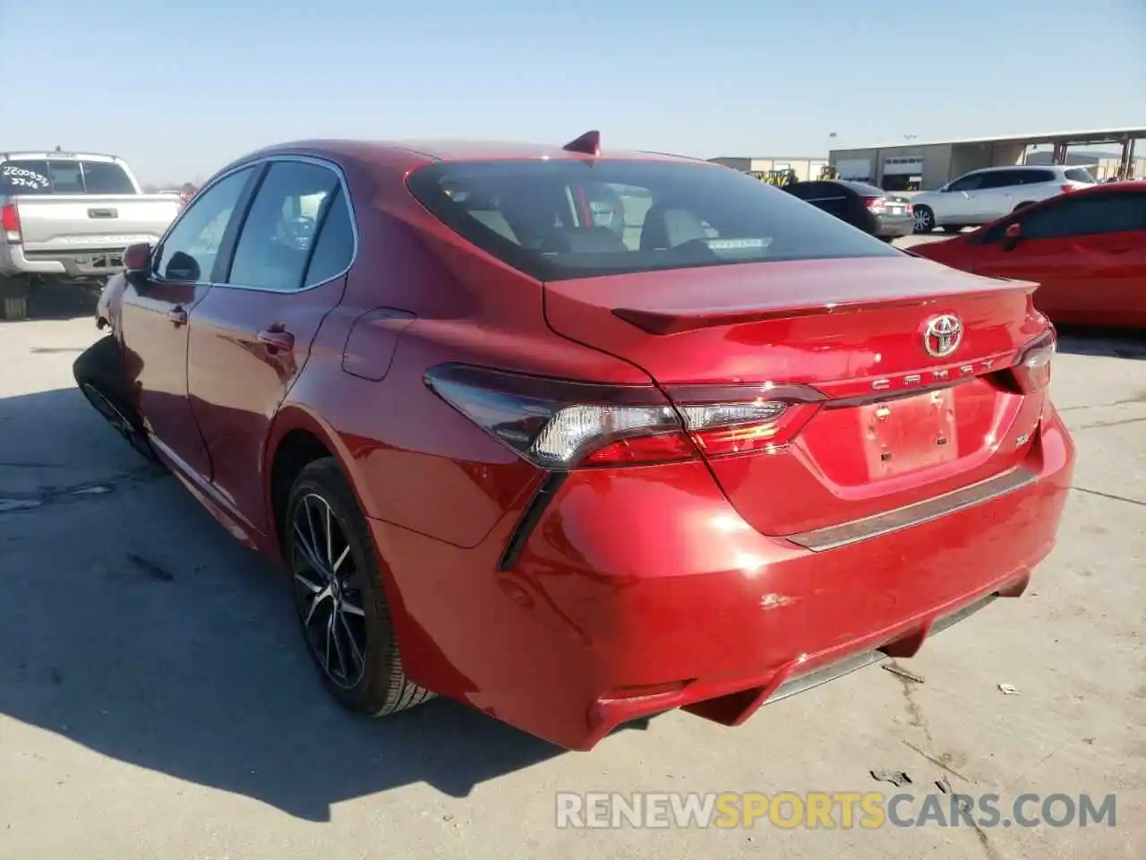 3 Photograph of a damaged car 4T1T11AK3MU451465 TOYOTA CAMRY 2021