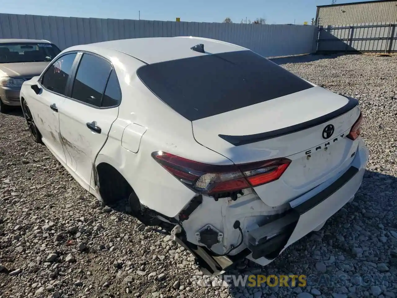 3 Photograph of a damaged car 4T1T11AK3MU495899 TOYOTA CAMRY 2021