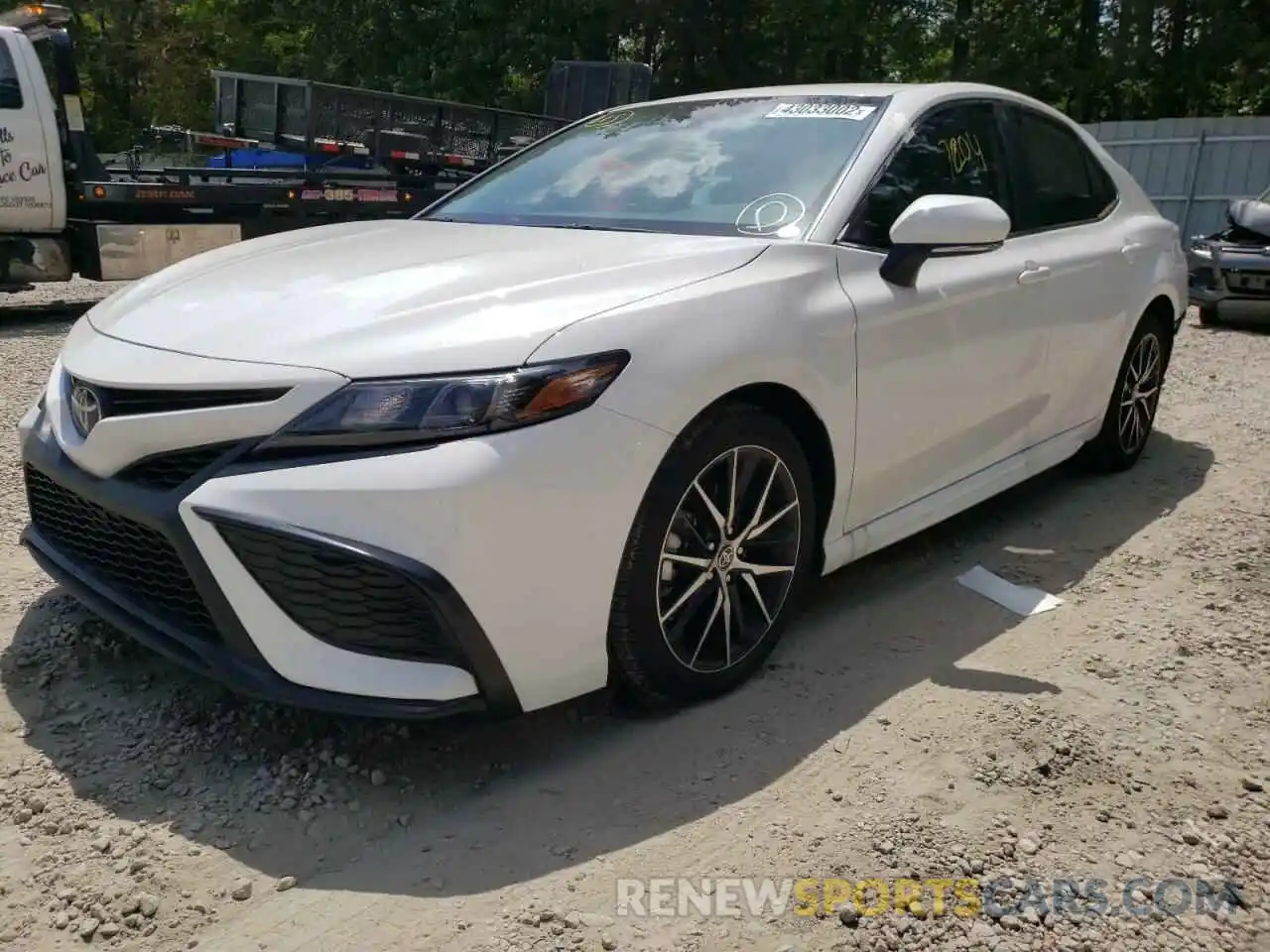 2 Photograph of a damaged car 4T1T11AK3MU537052 TOYOTA CAMRY 2021