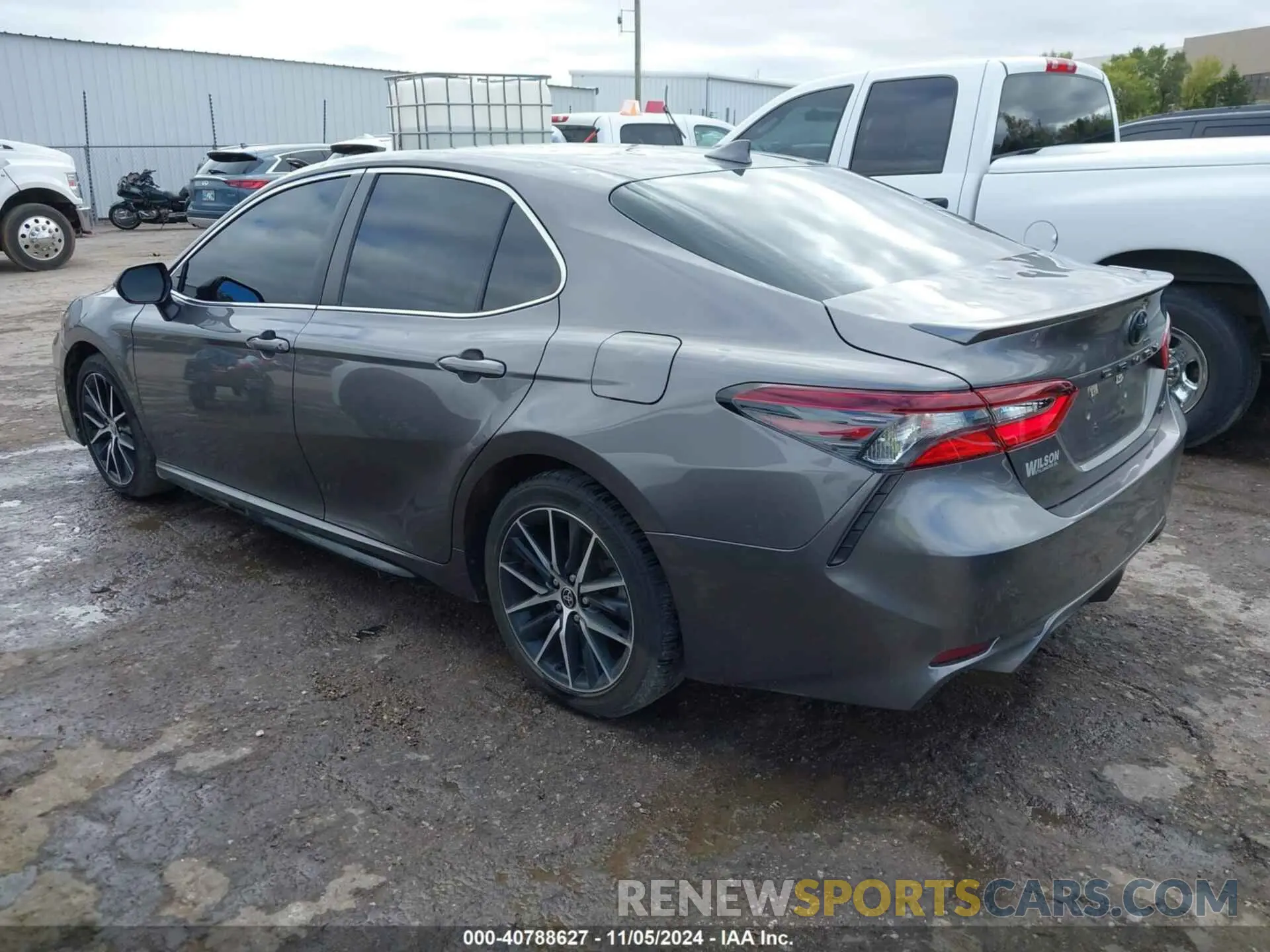 3 Photograph of a damaged car 4T1T11AK4MU533933 TOYOTA CAMRY 2021