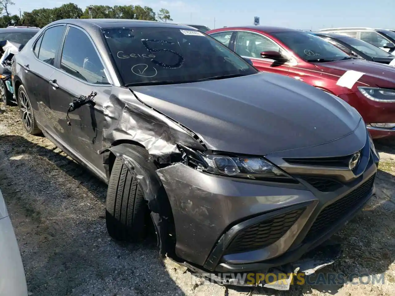 1 Photograph of a damaged car 4T1T11AK4MU560873 TOYOTA CAMRY 2021